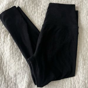 BEYOND YOGA heather black leggings